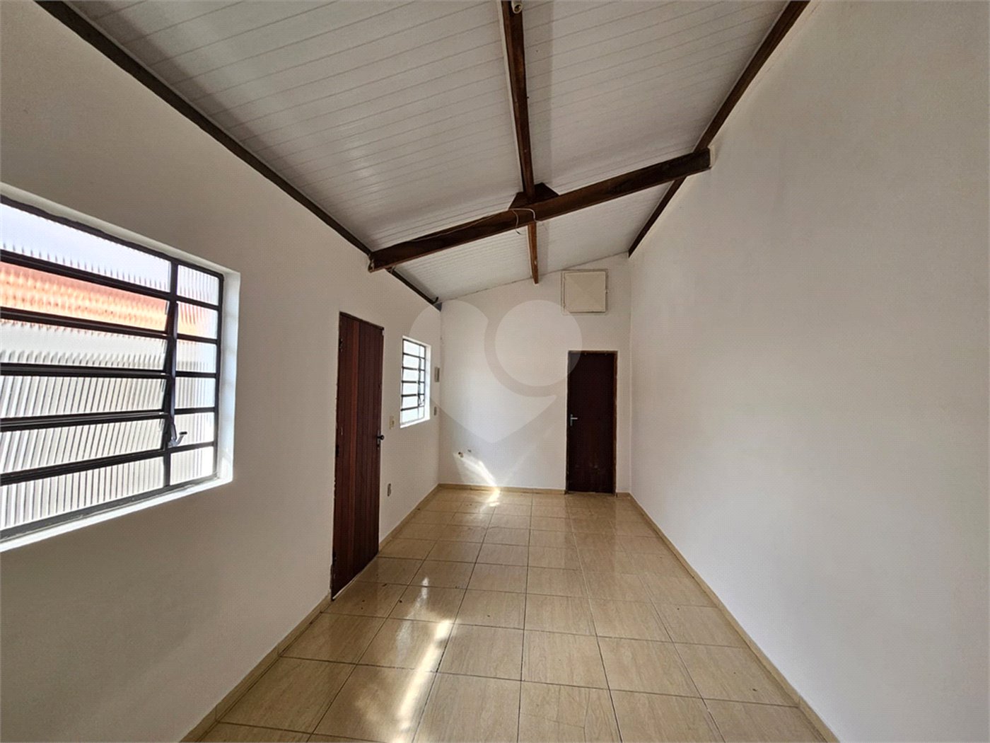 Casa à venda com 2 quartos, sendo 1 suíte, no Centro, Atibaia, SP