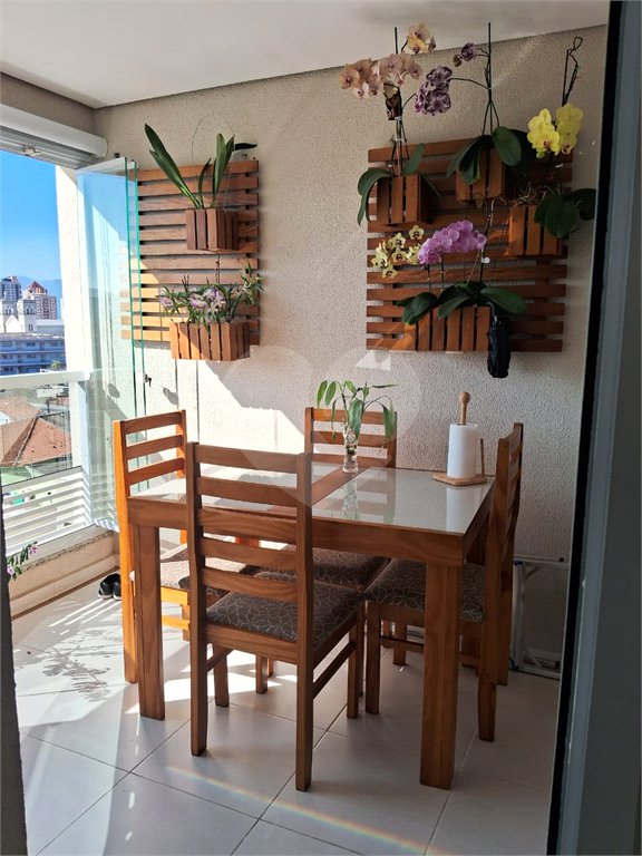 Apartamento à venda com 2 quartos, sendo 1 suíte,  no Centro, Mogi das Cruzes, SP