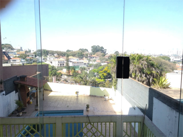 Casa à venda ou para alugar com 3 quartos, sendo 1 suíte,  em Santana, São Paulo, SP