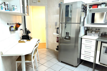 Apartamento à venda com 3 suítes em Campo Belo, São Paulo, SP