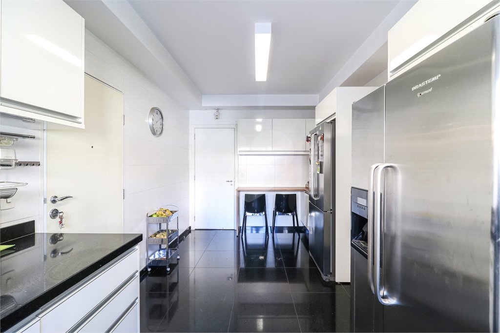 Apartamento à venda com 3 suítes em Perdizes, São Paulo, SP