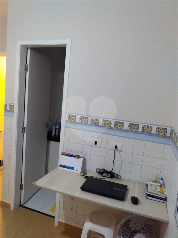 Casa à venda com 2 suítes no condomínio Residencial Matos, São Paulo - SP