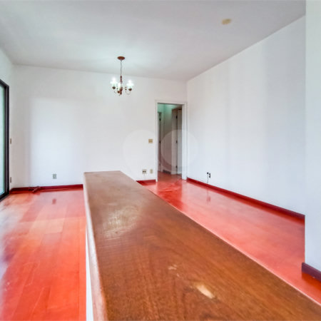 Apartamento à venda com 4 quartos, sendo 3 suítes, no Centro, Sorocaba, SP