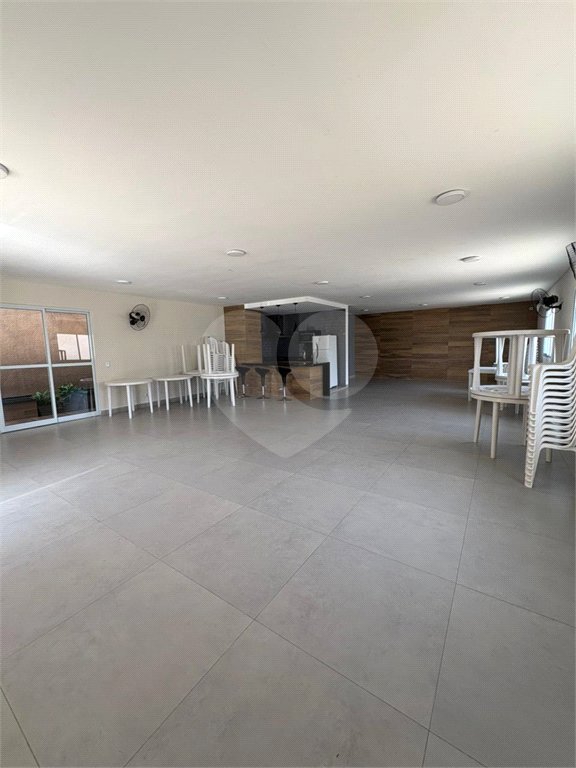 Apartamento à venda com 2 quartos em Vila Caputera, Mogi das Cruzes, SP