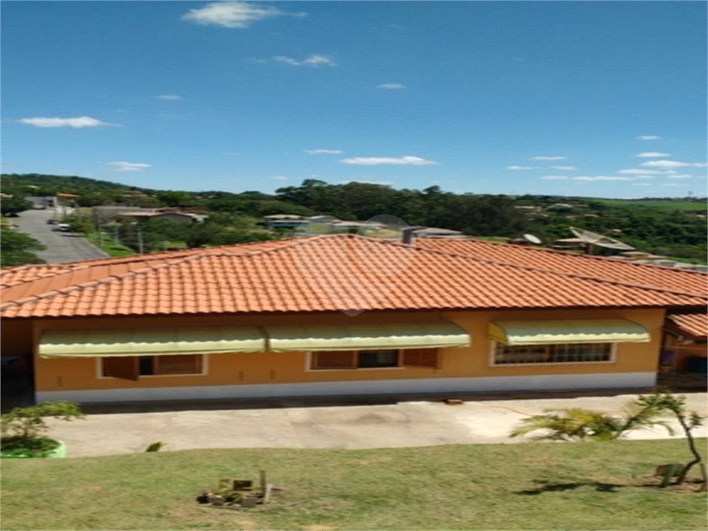 Chácara à venda com 3 suítes em Outeiro das Flores, Itupeva, SP