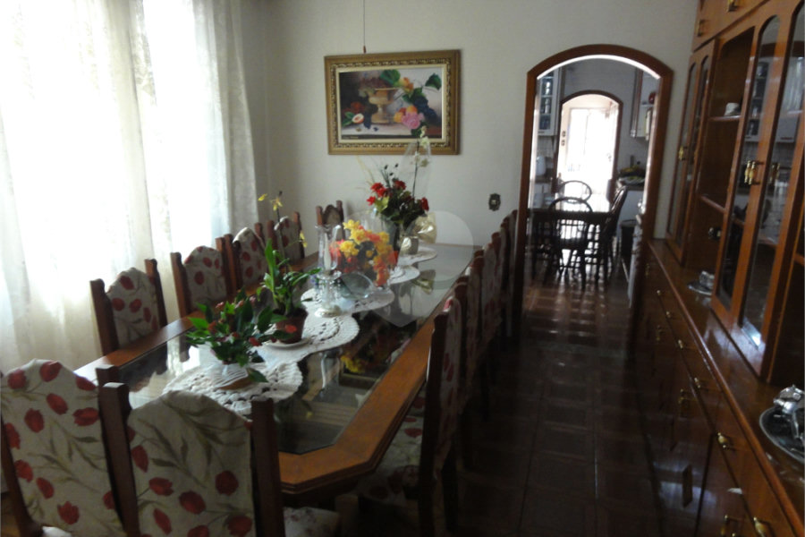 Sobrado à venda com 6 quartos, sendo 4 suítes, em Tremembé, São Paulo, SP