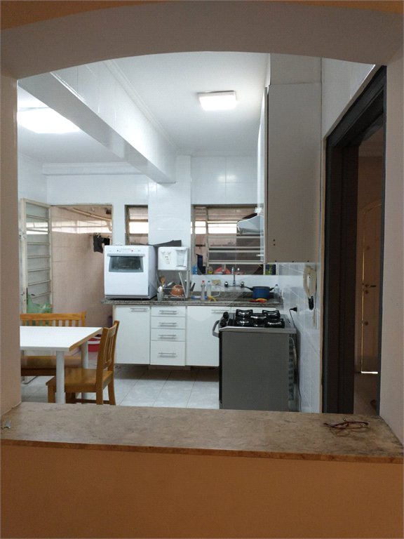 Sobrado à venda com 3 quartos, sendo 1 suíte, em Vila Ipojuca, São Paulo, SP