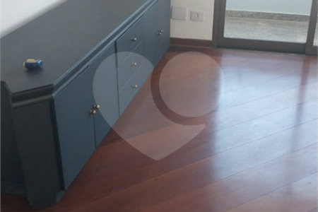 Apartamento à venda ou para alugar com 5 quartos, sendo 3 suítes,  em Tatuapé, São Paulo, SP