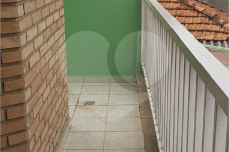 Sobrado à venda com 3 quartos, sendo 1 suíte, em Vila Vitório Mazzei, São Paulo, SP