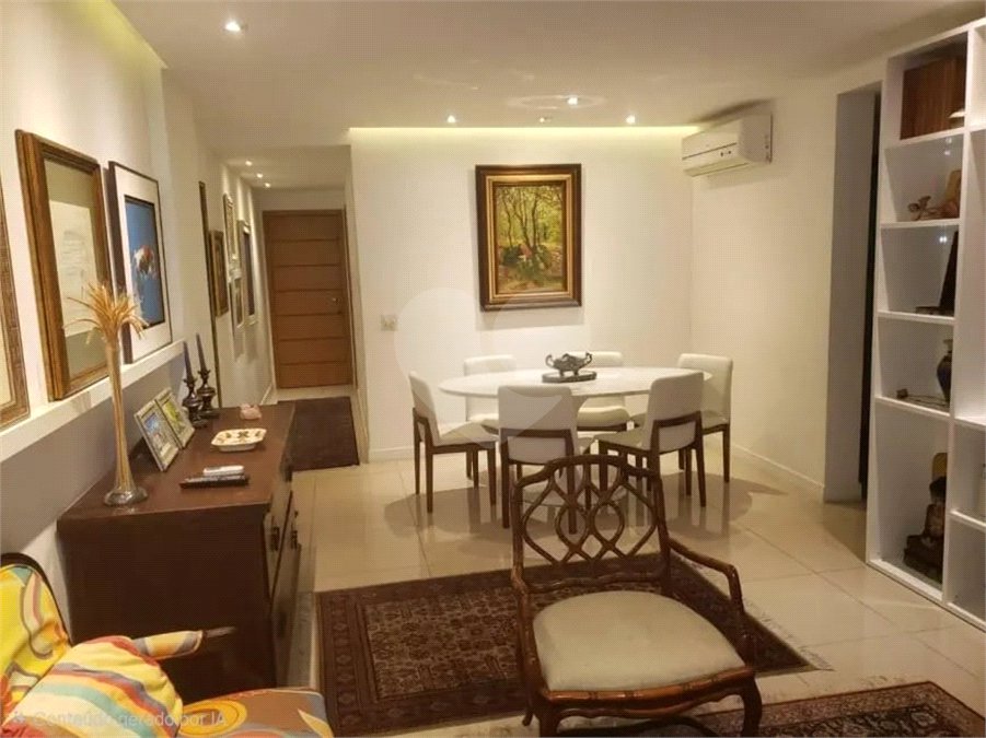 Apartamento à venda com 4 quartos, sendo 3 suítes, em Tijuca, Rio de Janeiro, RJ