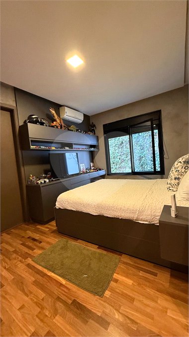 Casa de Vila à venda com 3 suítes em Vila Mariana, São Paulo, SP