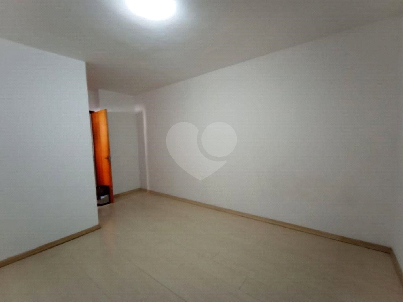 Casa à venda com 3 quartos, sendo 1 suíte, em Saúde, São Paulo, SP