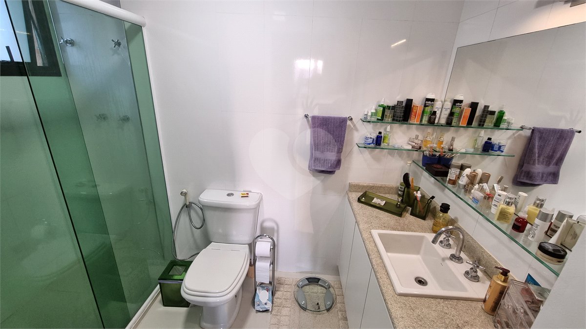 Apartamento à venda com 3 quartos, sendo 1 suíte,  em Brooklin Paulista, São Paulo, SP