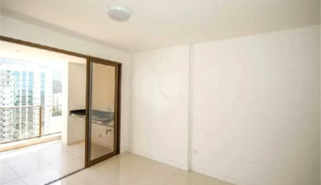 Apartamento à venda com 3 suítes em Camorim, Rio de Janeiro, RJ