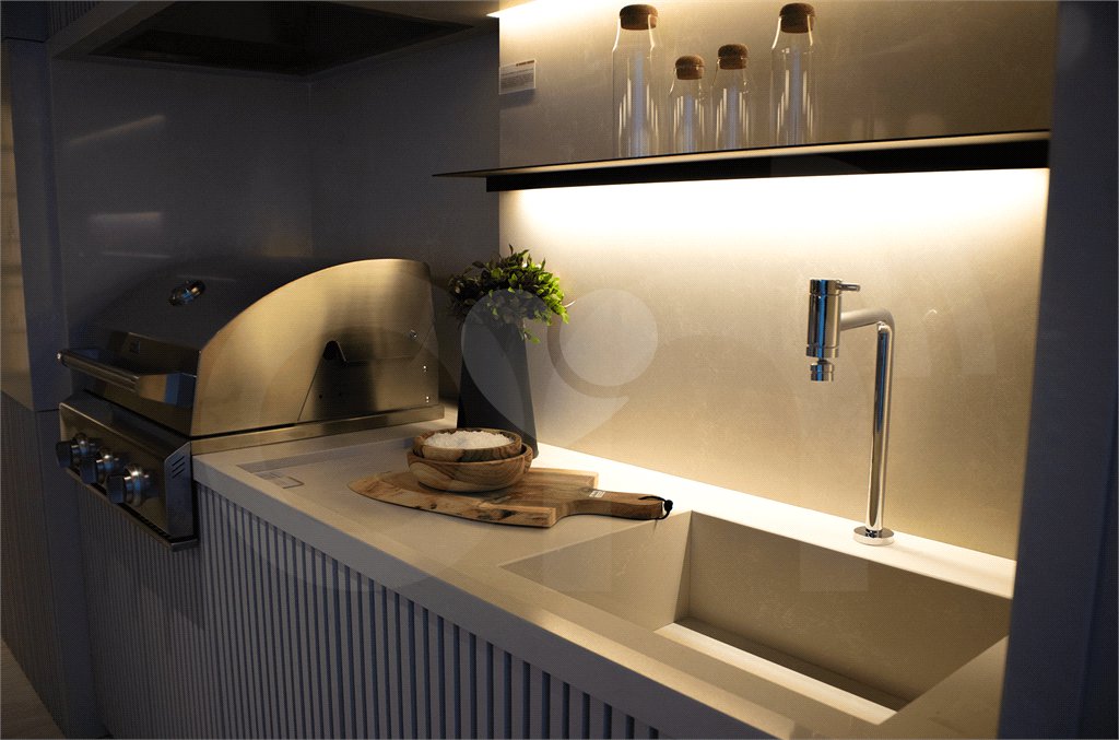 Apartamento à venda com 4 quartos, sendo 3 suítes, em Perdizes, São Paulo, SP