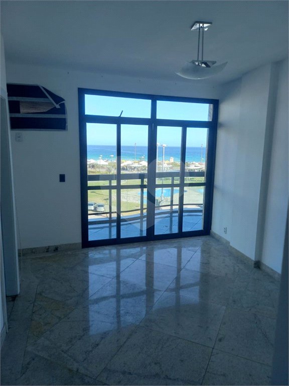 Apartamento à venda com 4 quartos, sendo 2 suítes, em Vila Nova, Cabo Frio, RJ