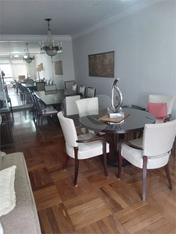 Apartamento à venda com 3 quartos, sendo 1 suíte, em Jardim Paulista, São Paulo, SP