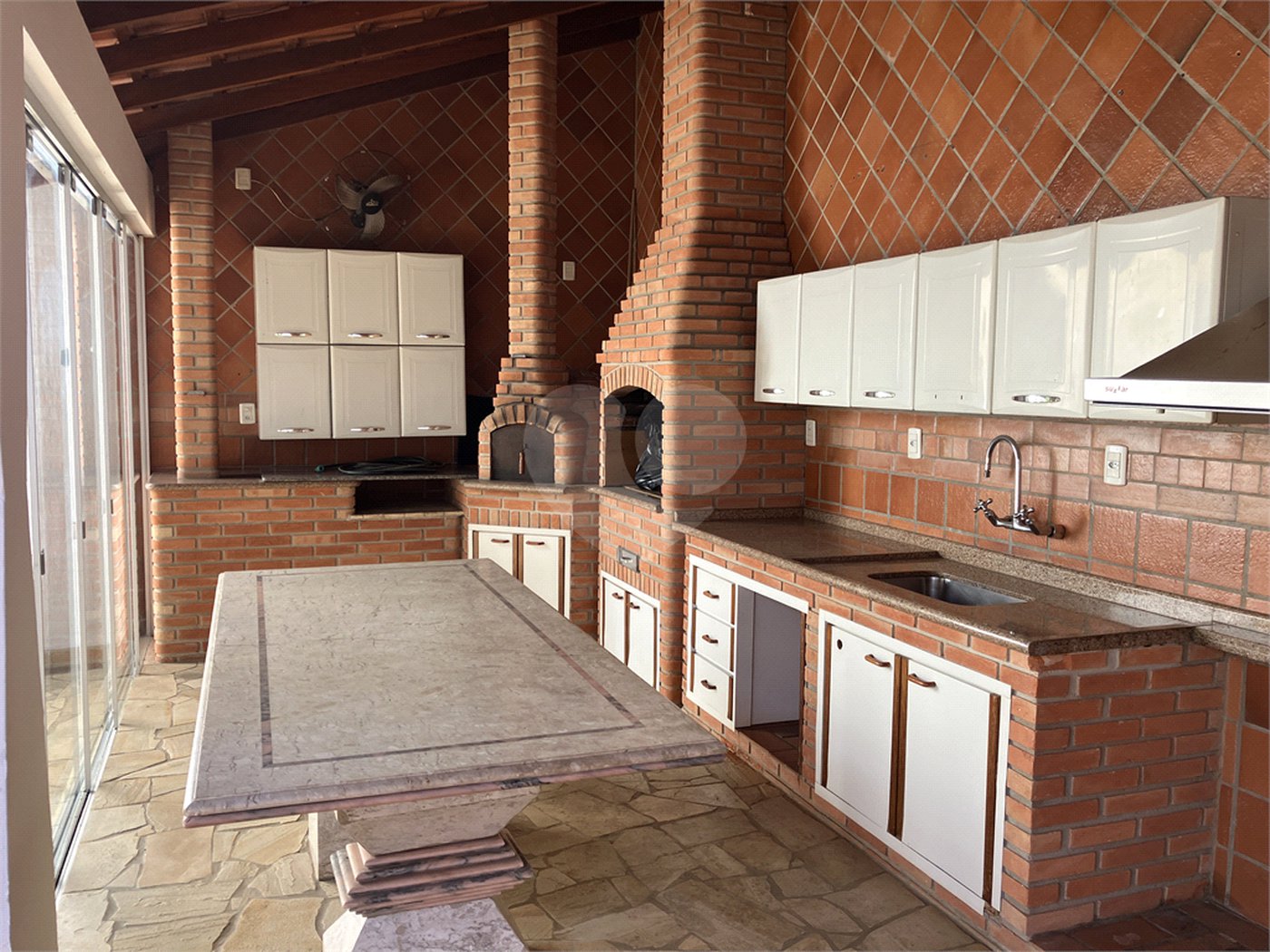 Casa à venda com 3 suítes em Jardim Pagliato, Sorocaba, SP