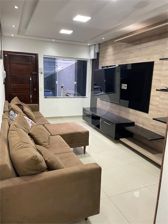 Sobrado à venda com 3 quartos, sendo 1 suíte, em Vila Maria Alta, São Paulo, SP