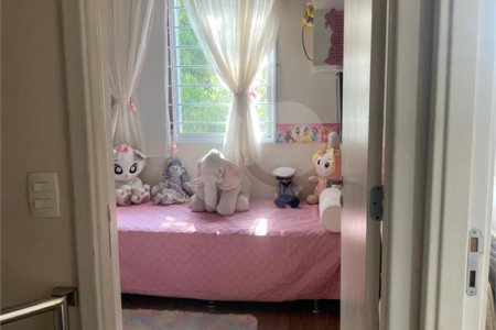 Casa à venda com 3 quartos, sendo 1 suíte,  no condomínio Vida Verde 1, Suzano - SP