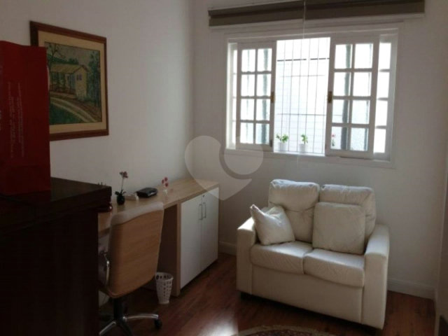 Casa à venda com 4 suítes em Santana, São Paulo, SP