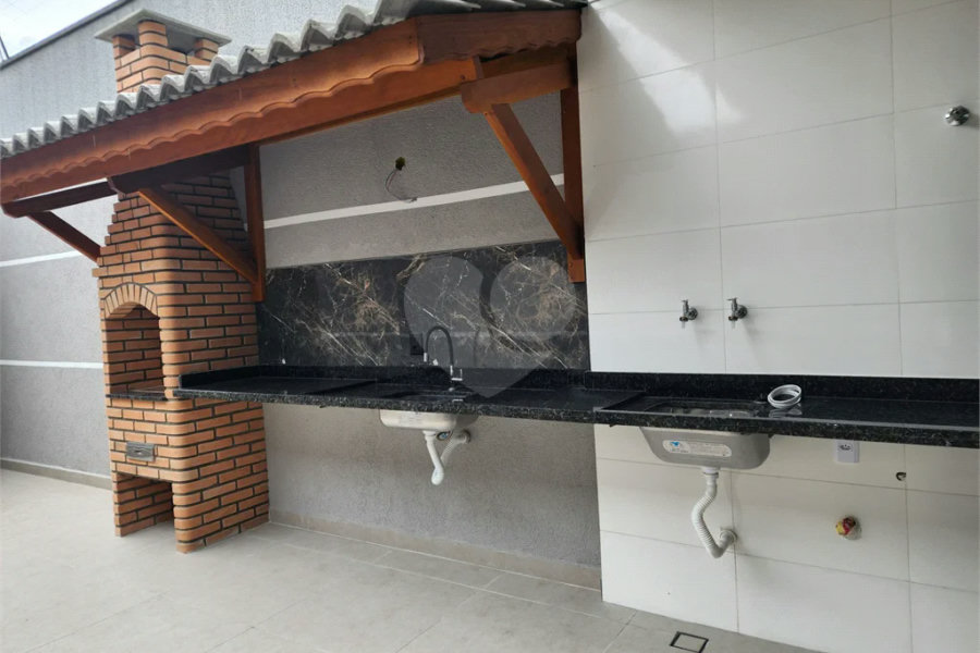 Sobrado à venda com 3 suítes em Vila Mazzei, São Paulo, SP