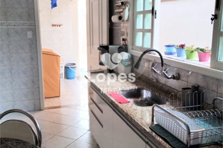 Casa à venda com 3 quartos, sendo 1 suíte,  no condomínio Eldourado, São José dos Campos - SP