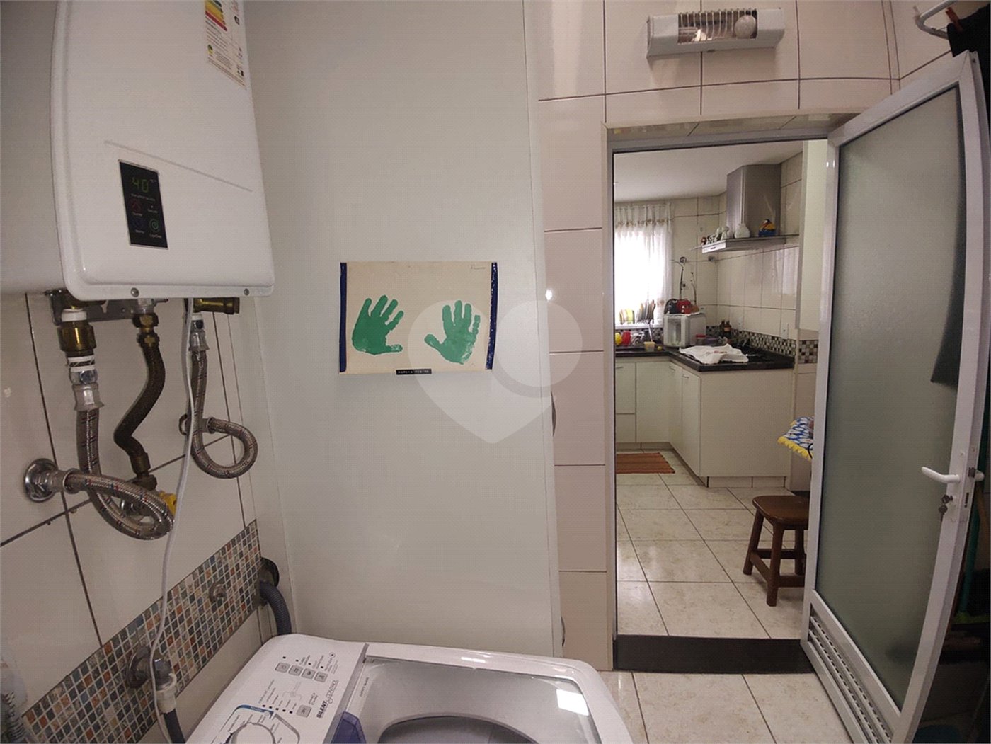 Casa à venda com 3 suítes no condomínio Morada das Hortênsias, São Paulo - SP