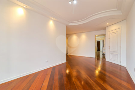 Apartamento à venda com 4 quartos, sendo 3 suítes, em Brooklin Paulista, São Paulo, SP