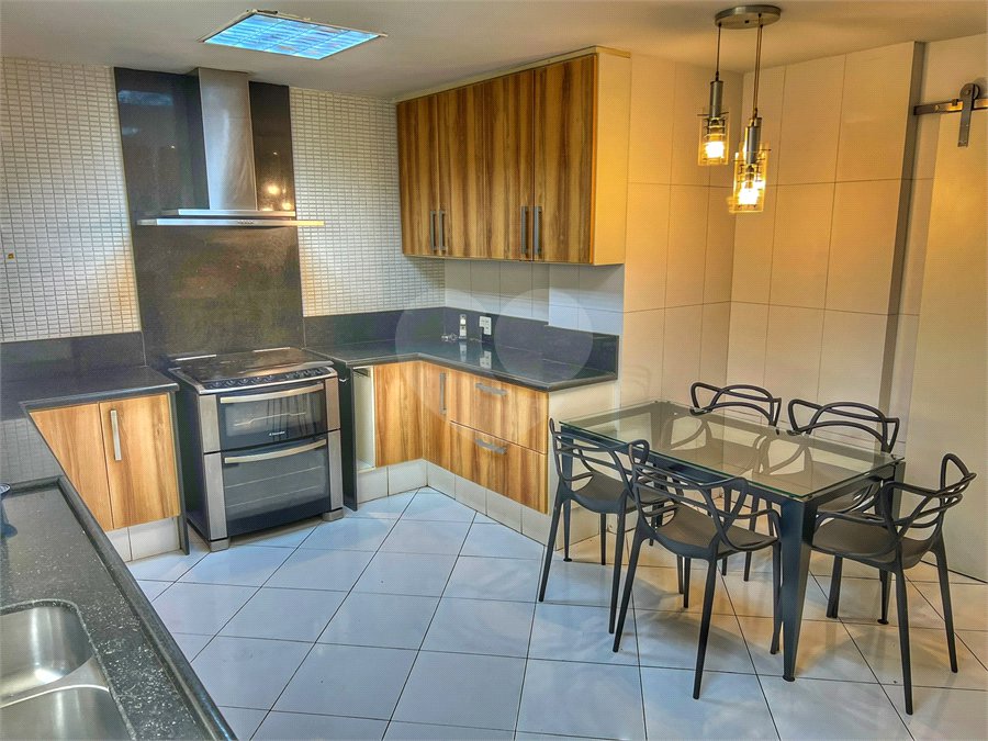 Apartamento à venda com 4 quartos, sendo 2 suítes,  em Flamengo, Rio de Janeiro, RJ