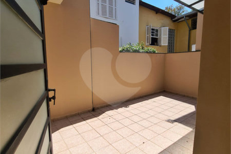 Sobrado à venda ou para alugar com 3 quartos, sendo 1 suíte, em Alto da Boa Vista, São Paulo, SP