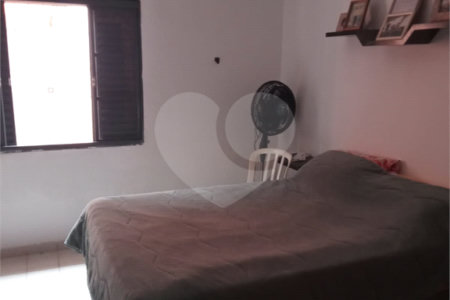 Casa Térrea à venda com 3 suítes no Centro, Bom Jesus dos Perdões, SP