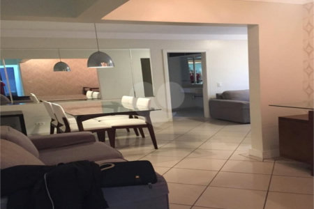 Apartamento à venda com 2 quartos em Indianópolis, São Paulo, SP