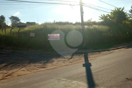 Terreno à venda com 1 quarto no Centro, Nazaré Paulista, SP