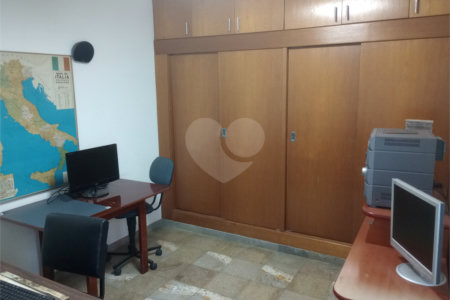 Casa à venda ou para alugar com 2 suítes em Saúde, São Paulo, SP