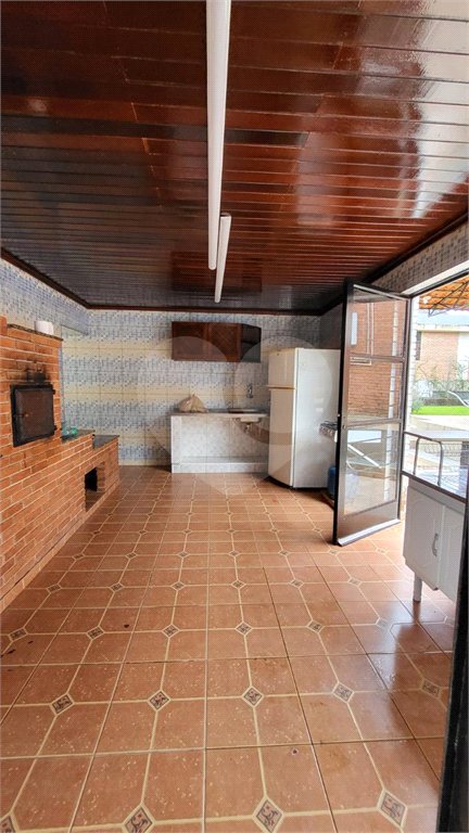 Chácara à venda com 3 quartos, sendo 2 suítes, em Planalto Verde, São Roque, SP