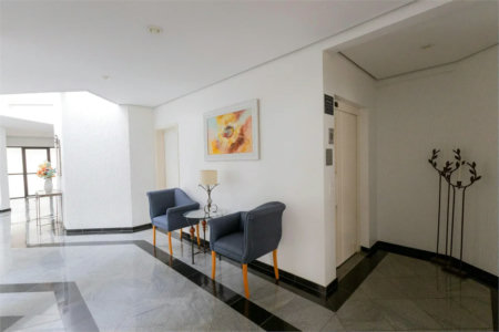 Apartamento à venda com 3 quartos, sendo 2 suítes, em Cidade Monções, São Paulo, SP