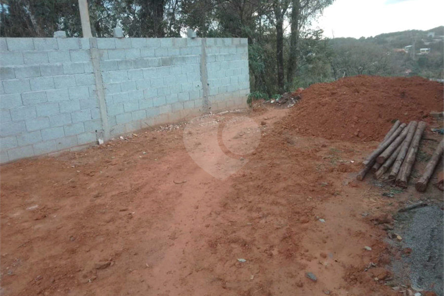 Casa à venda com 2 quartos, sendo 1 suíte, em Canjica (terra Preta), Mairiporã, SP