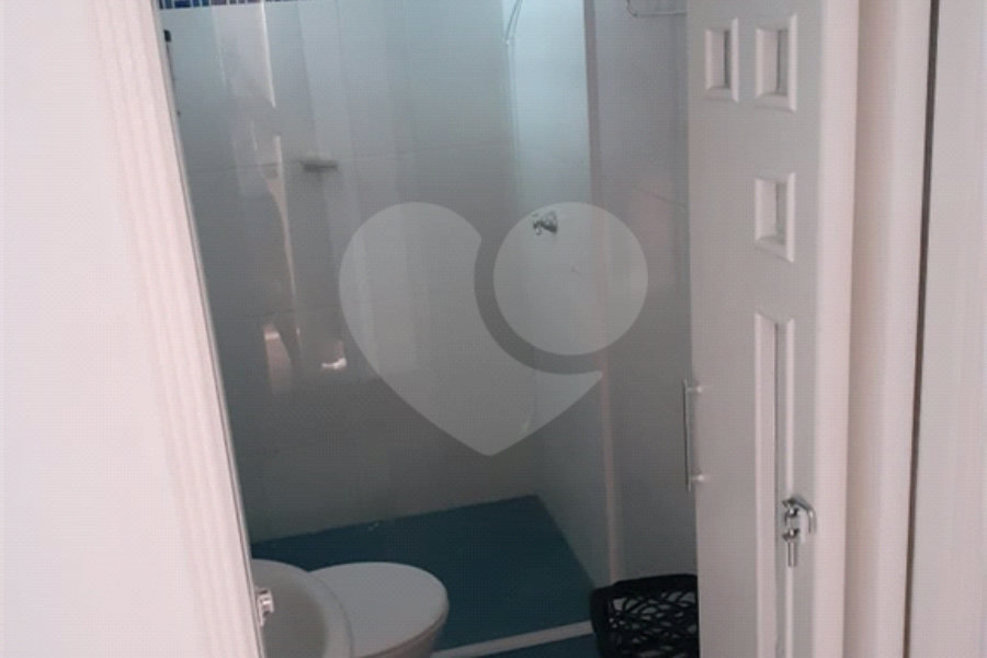 Casa à venda com 2 quartos, sendo 1 suíte, no condomínio Residencial Vila da Serra, São Paulo - SP