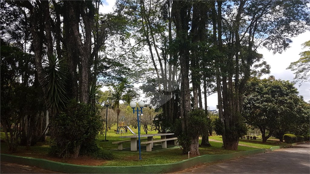 Casa à venda com 5 quartos, sendo 1 suíte, em Serra da Cantareira, Mairiporã, SP