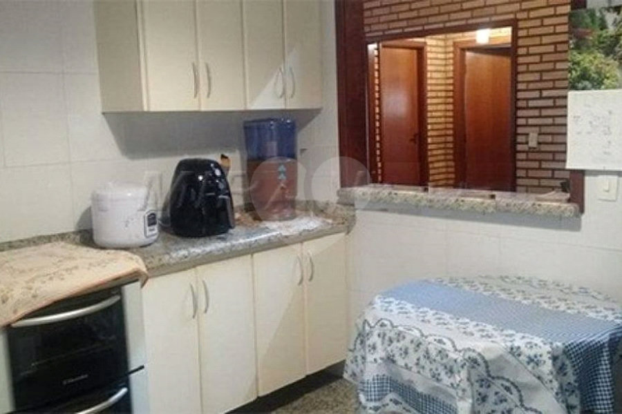 Casa à venda com 3 quartos, sendo 1 suíte, em Serra da Cantareira, Mairiporã, SP