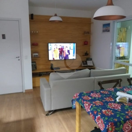 Apartamento à venda com 3 quartos, sendo 1 suíte,  em Vila Suissa, Mogi das Cruzes, SP