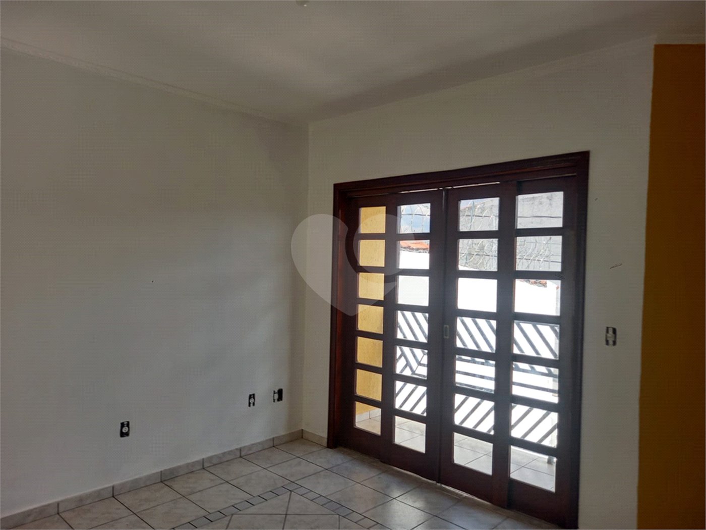 Casa à venda com 3 quartos, sendo 1 suíte, em Cidade Jardim, Sorocaba, SP