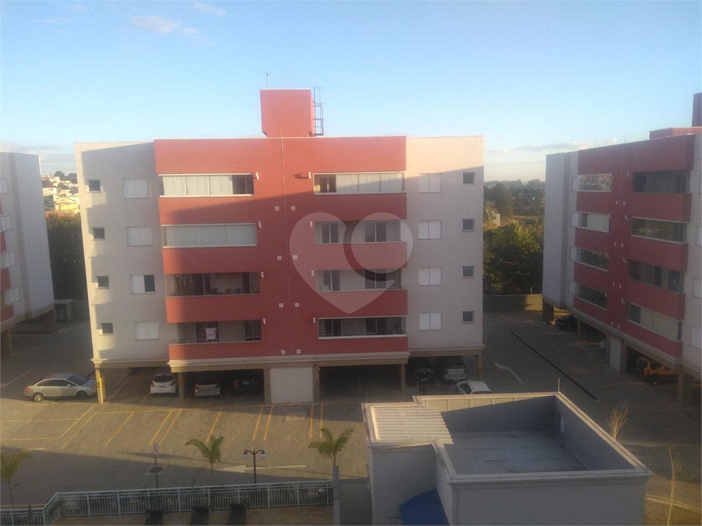 Apartamento à venda com 3 suítes em Pinheirinho, Vinhedo, SP