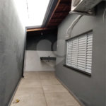 Casa à venda com 3 quartos, sendo 1 suíte, no condomínio Rio das Pedras, Salto - SP