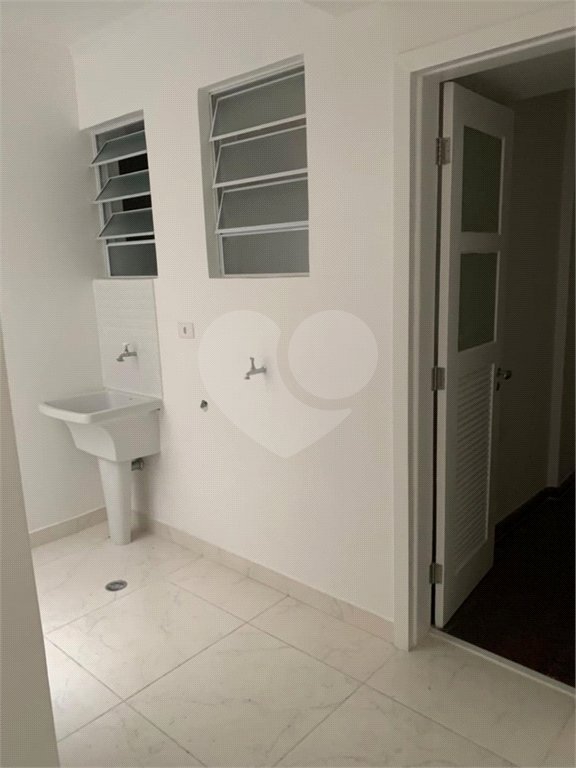 Apartamento à venda com 3 quartos, sendo 1 suíte, em Jardim Paulista, São Paulo, SP