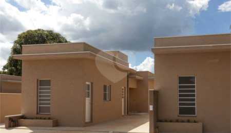 Villagio à venda com 2 quartos no Centro, Bom Jesus dos Perdões, SP