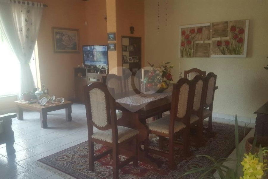Casa à venda com 3 quartos, sendo 1 suíte, em Tremembé, São Paulo, SP