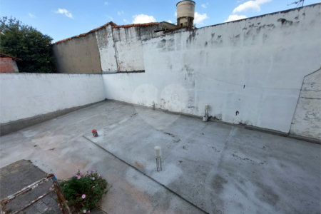 Casa à venda com 2 quartos, sendo 1 suíte, em Vila Barão, Sorocaba, SP
