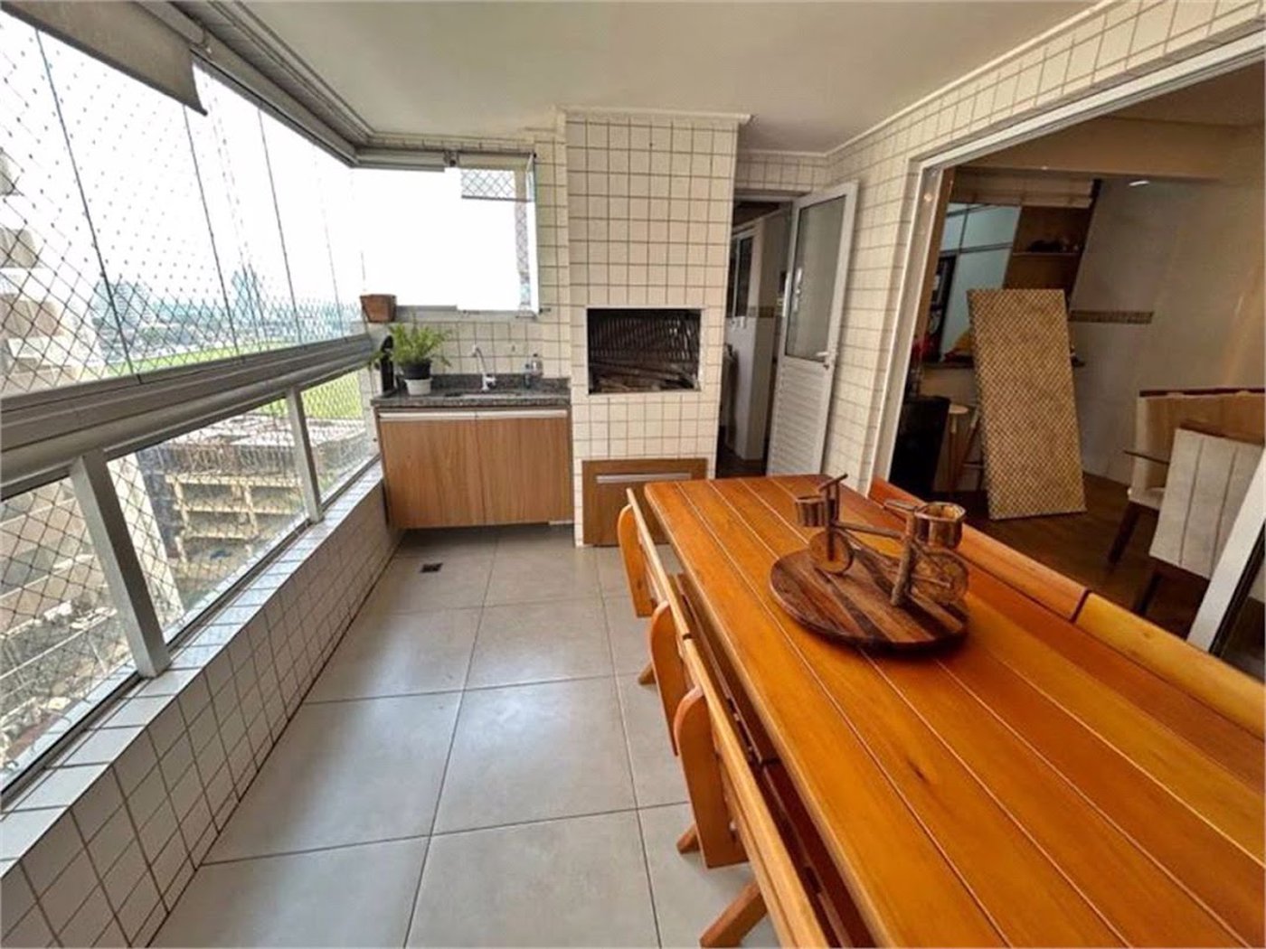 Apartamento Residencial à venda, Vila Guilhermina, Praia Grande - AP1374.